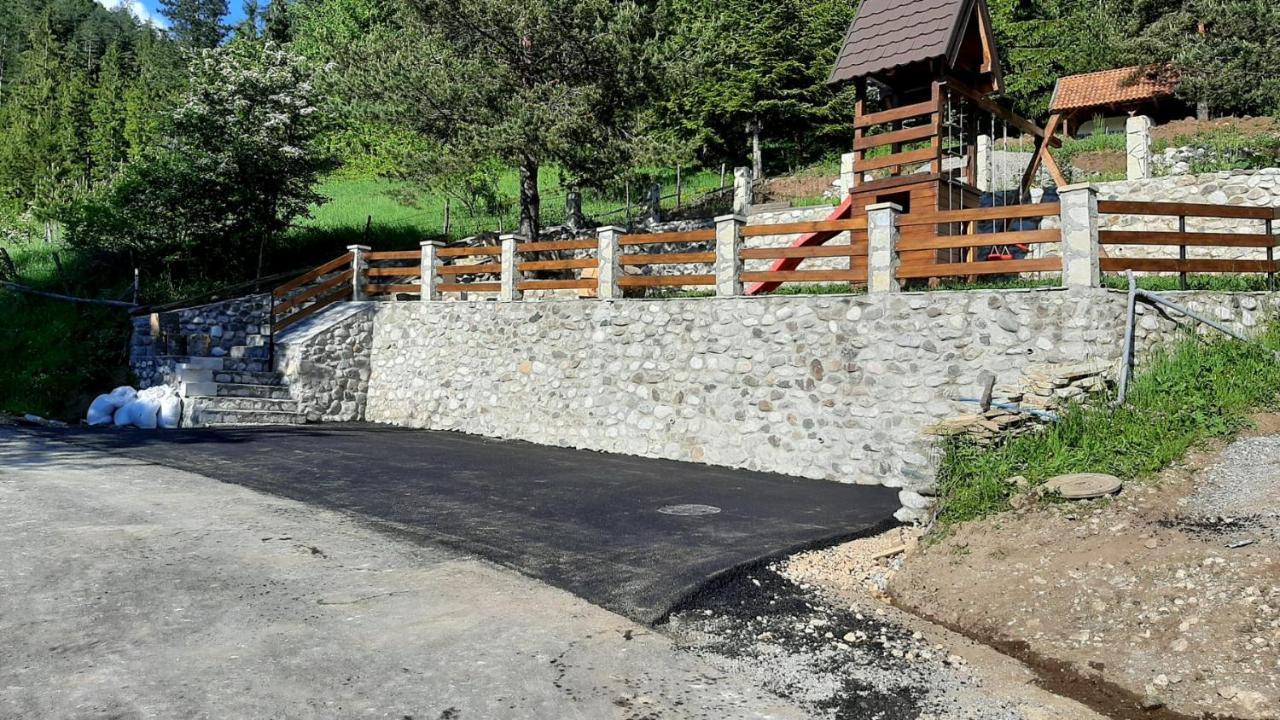 Apartman Suncana Dolina, Zaovine Luaran gambar